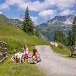 Alpinum Residence Lungau Fewo Mit Garten Daire