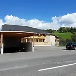 Alpinum Residence Lungau Fewo Mit Garten Daire *