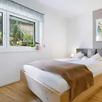 Alpinum Residence Lungau Fewo Mit Garten Διαμέρισμα Tamsweg