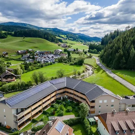Alpinum Lungau - Mit Garten & Terrasse