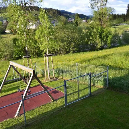 Daire Alpinum Residence Lungau Ferienwohnung Mit Garten *
