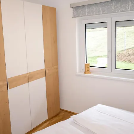 Apartment Lungau Residence Top 08 - Apartment mit privatem Garten